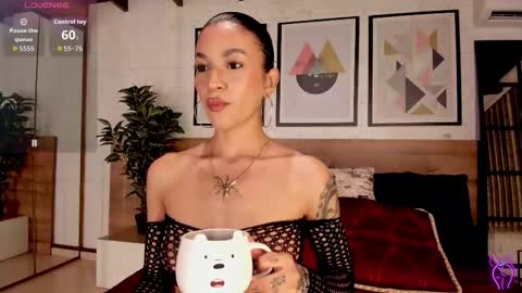 Luna Ruso  online show from October 9, 7:56 pm