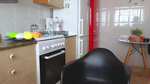 Snapshot of lunary_mix chatting on February 9, 2:50 pm  Luna online show from February 9, 2:50 pm