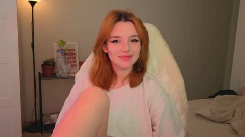 Kate online show from April 21, 9:59 am