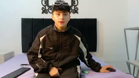 Snapshot of lunaydream chatting on June 25, 11:59 am lunaydream online show from June 25, 11:59 am