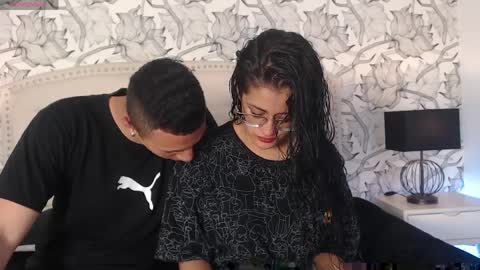 Luna and Kian online show from April 5, 3:36 am