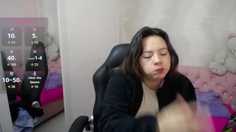 Snapshot of lunnadoll chatting on September 10, 3:17 am Katty what ever do you want on my pv is for extra tokens minimi 250 tks ty u for understand online show from September 10, 3:17 am