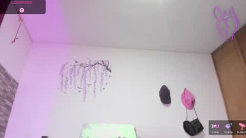Snapshot of lunnalust chatting on June 26, 1:32 am lunnalust online show from June 26, 1:32 am