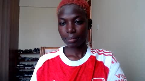 Snapshot of luo_queen chatting on June 22, 11:40 am luo_queen online show from June 22, 11:40 am