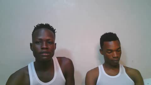 luoislove online show from February 10, 6:06 am