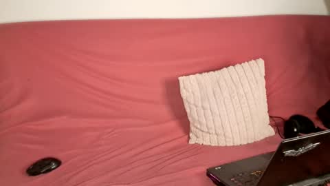 Luros Modasy online show from December 15, 8:47 pm