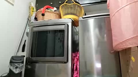 .Clarissa. Follow me on Instagram   miss buns  online show from February 2, 12:04 pm