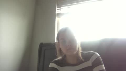 lusciousrose96 online show from April 29, 9:10 pm