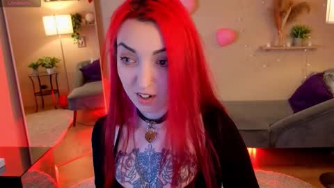 Snapshot of lusheaa chatting on March 4, 10:38 pm Naomi online show from March 4, 10:38 pm