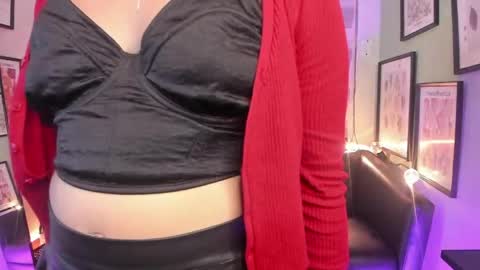 Snapshot of lusiana__ chatting on May 13, 1:19 pm Luci online show from May 13, 1:19 pm
