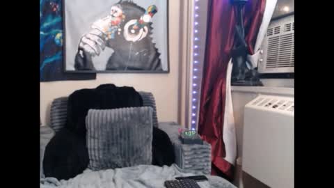 LUST online show from February 16, 3:24 am