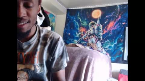 Snapshot of lust_j chatting on May 28, 7:33 pm LUST online show from May 28, 7:33 pm
