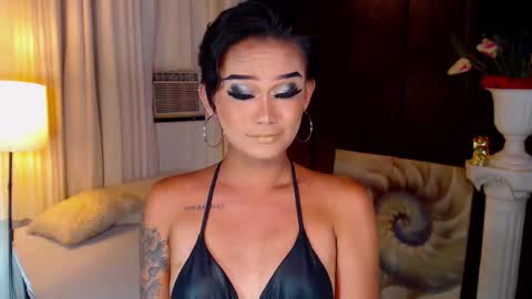 AdriannaFowks online show from April 11, 12:59 am