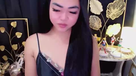 Trina online show from March 27, 2:39 am