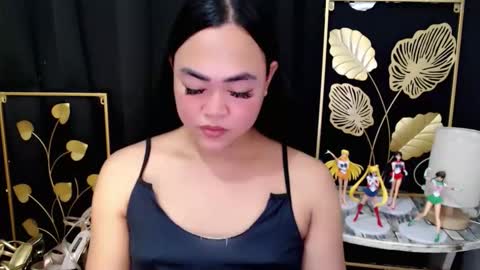 Trina online show from April 10, 6:07 am