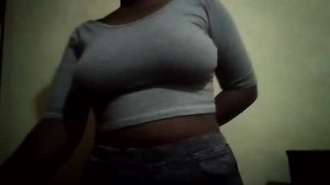 Snapshot of lustinshadows chatting on October 13, 11:49 pm Nessy online show from October 13, 11:49 pm