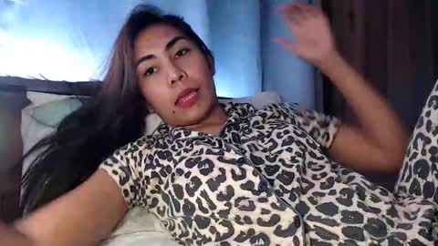 Kendra online show from November 25, 5:35 pm