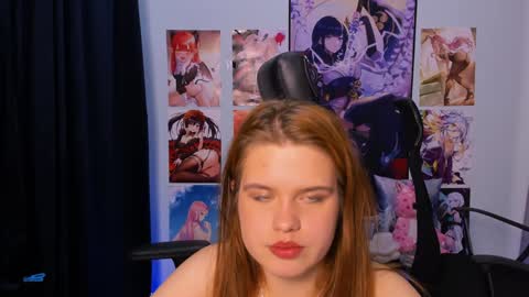 lusy_puff online show from December 10, 3:55 pm