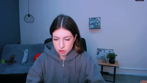 lusy_puff online show from December 23, 9:27 am