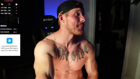 luther_daddy online show from May 15, 11:23 pm