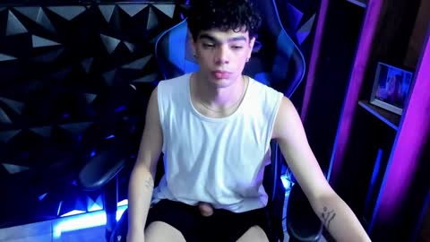 luuck online show from February 16, 7:43 pm