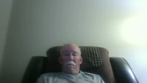 luv269er online show from April 6, 4:46 am