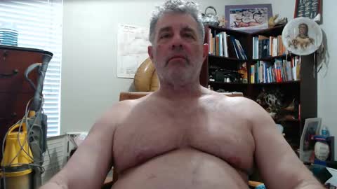 Snapshot of luv2bnakedallthetime chatting on March 27, 11:04 pm Tony online show from March 27, 11:04 pm