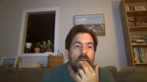 Snapshot of luv2likslit611455 chatting on April 21, 7:14 am Luv2likslit online show from April 21, 7:14 am