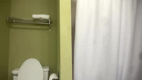 luveatinpussy8 online show from April 29, 5:55 am