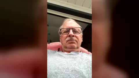 Snapshot of luvhairymen62 chatting on July 23, 7:01 pm Luvhairymen62 online show from July 23, 7:01 pm