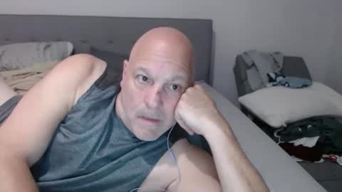 Snapshot of luvheavenlyeyes chatting on June 2, 4:03 am luvheavenlyeyes online show from June 2, 4:03 am