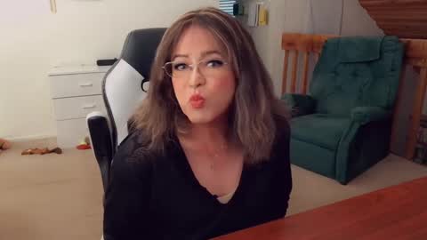 Britney online show from September 28, 7:41 pm