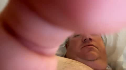 Snapshot of luvtobenude21 chatting on February 6, 11:04 pm Joe and Sarah online show from February 6, 11:04 pm