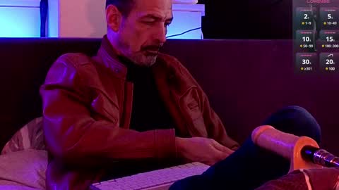 Snapshot of lux_dei chatting on December 21, 5:51 pm Im a - CAMGUY YOU LIKE to FUCK online show from December 21, 5:51 pm