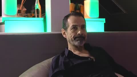 Snapshot of lux_dei chatting on January 9, 10:20 pm Im a - CAMGUY YOU LIKE to FUCK online show from January 9, 10:20 pm