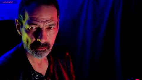 Im a   -  CAMGUY YOU  LIKE to FUCK online show from April 4, 11:13 pm