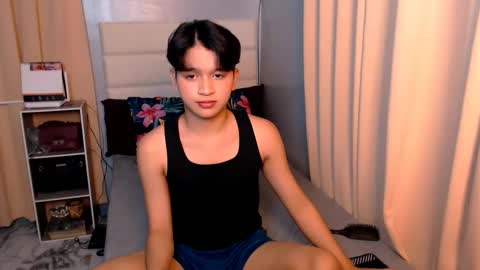 queen lux online show from February 25, 8:41 pm