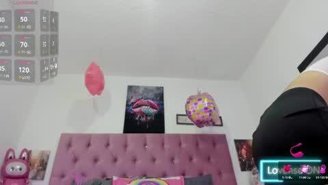 Snapshot of lux_wish chatting on July 24, 12:58 pm lux_wish online show from July 24, 12:58 pm