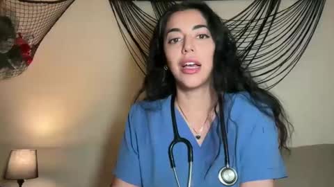 luxcher22 online show from November 5, 4:23 am