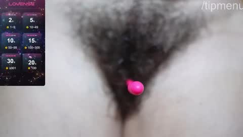 Snapshot of luxegirl67 chatting on September 26, 11:47 am Sophie online show from September 26, 11:47 am