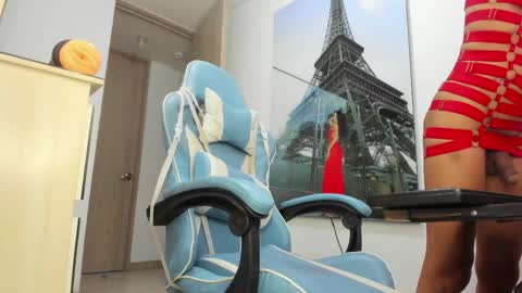 Snapshot of luxela777 chatting on April 30, 10:25 pm SOFFSOTO777 online show from April 30, 10:25 pm