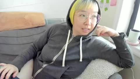 LuxGray online show from May 15, 6:48 pm