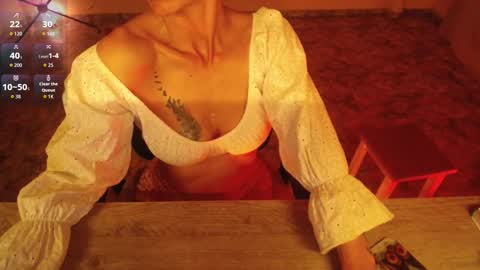 Snapshot of luxurydivine chatting on February 20, 2:30 am Liss online show from February 20, 2:30 am