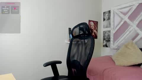 Lux online show from March 5, 12:56 pm