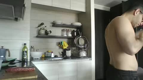 Snapshot of luzardol chatting on October 19, 5:35 pm luzardol online show from October 19, 5:35 pm