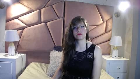 luzy online show from October 23, 12:04 pm