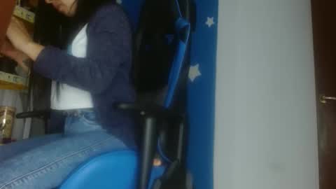 Snapshot of luzzy_cam chatting on May 9, 11:21 pm luzzy I hope your visit and that we manage to get very hot online show from May 9, 11:21 pm
