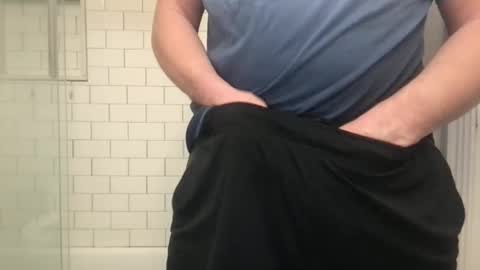 lvguynextdoor440656 online show from January 14, 2:06 am