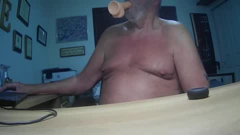 lvrimmer online show from February 15, 11:30 am