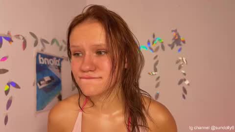 lxsundolyxl_ online show from October 31, 4:41 pm